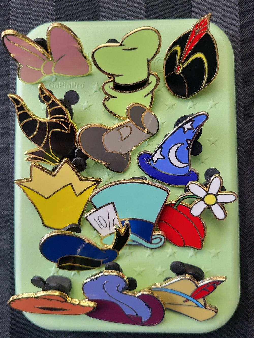 DisnDisney Enamel Pin Set - Pink, Yellow, Blue, Red, Black, Green, Purple, White